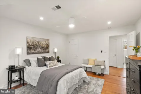 $627,900 | 3513 South Stafford Street, Unit A, Arlington, VA 22206