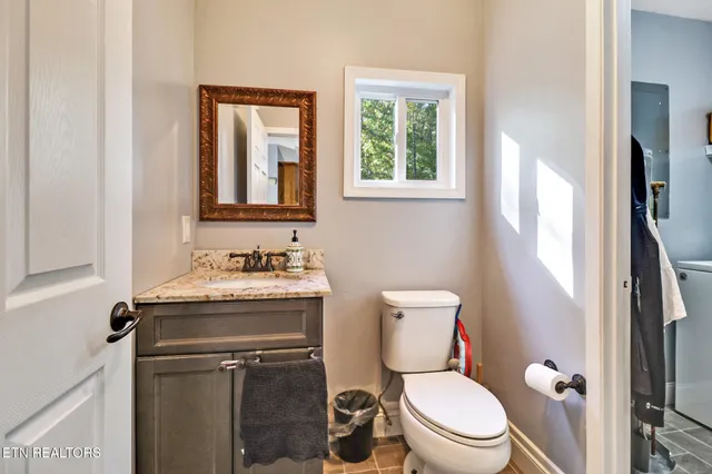 $360,000 | 820 Sand Cut Road, Oneida, TN 37841