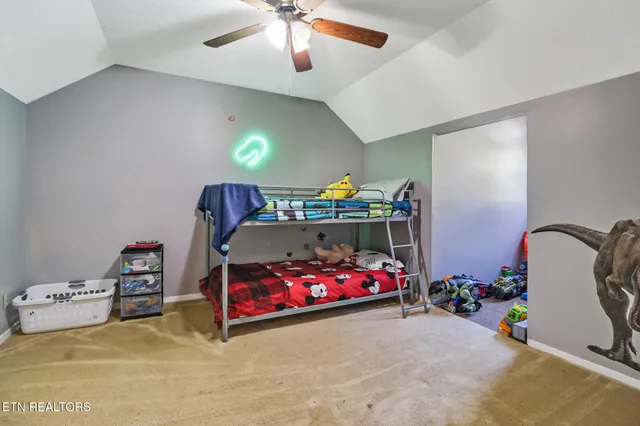 $360,000 | 820 Sand Cut Road, Oneida, TN 37841