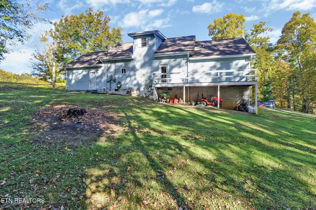 $360,000 | 820 Sand Cut Road, Oneida, TN 37841