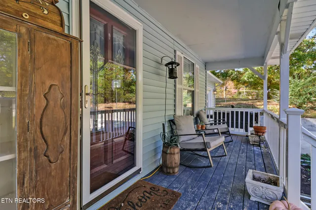 $360,000 | 820 Sand Cut Road, Oneida, TN 37841