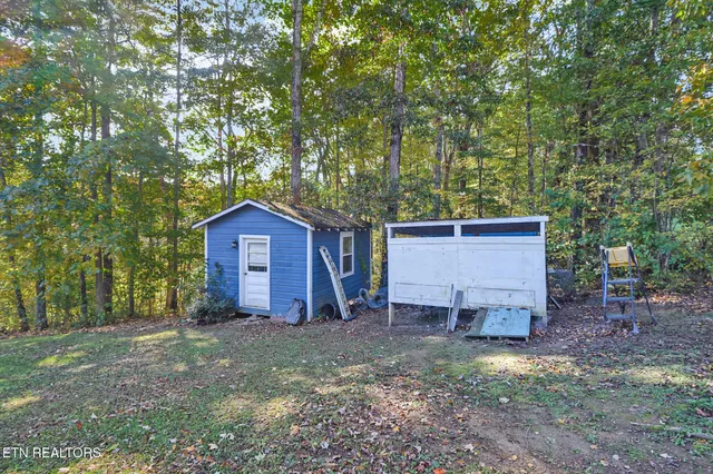 $360,000 | 820 Sand Cut Road, Oneida, TN 37841