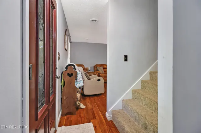 $360,000 | 820 Sand Cut Road, Oneida, TN 37841