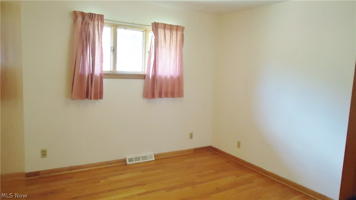 944 State Road Northwest Warren, OH 44483 - Photo 16 of 23 Gallery Image 16