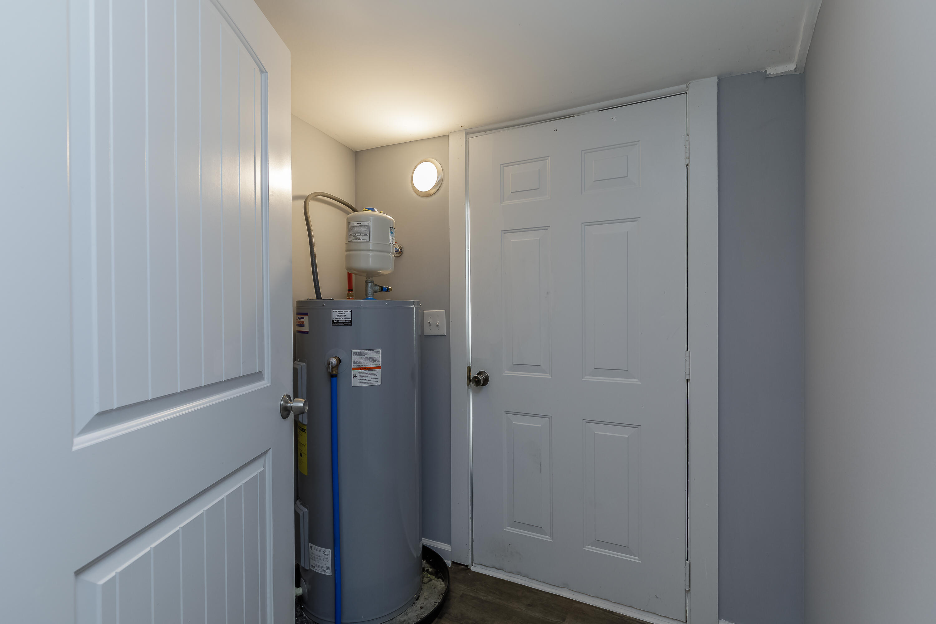 78 Oak Street Trion, GA 30753 - Photo 15 of 35 Rear Entrance