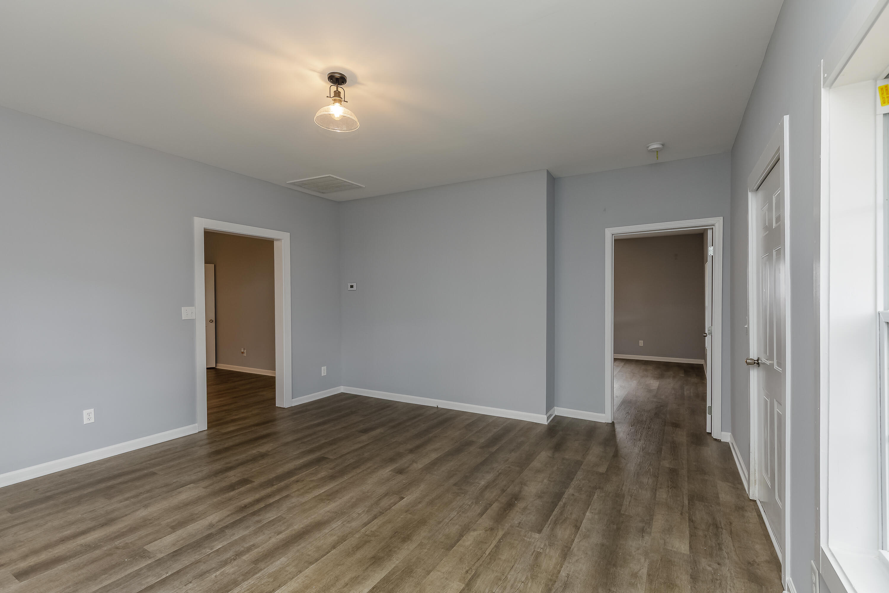 78 Oak Street Trion, GA 30753 - Photo 5 of 35 Living Room