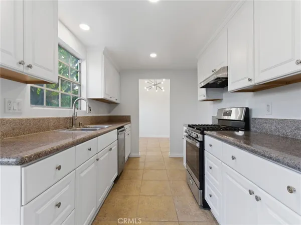$825,000 | 1621 Pisco Lane, Oxnard, CA 93035