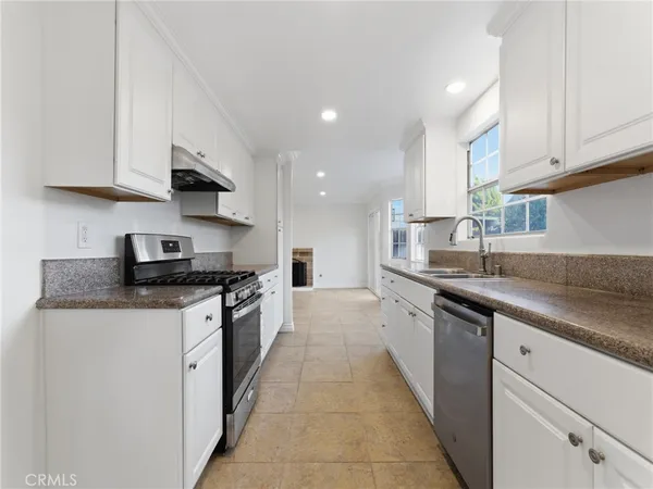$825,000 | 1621 Pisco Lane, Oxnard, CA 93035