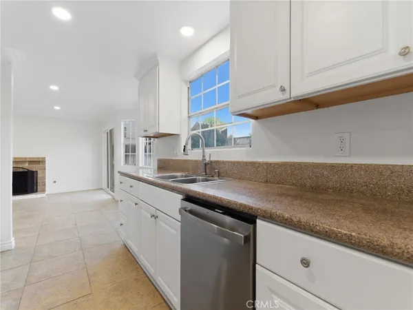 $825,000 | 1621 Pisco Lane, Oxnard, CA 93035