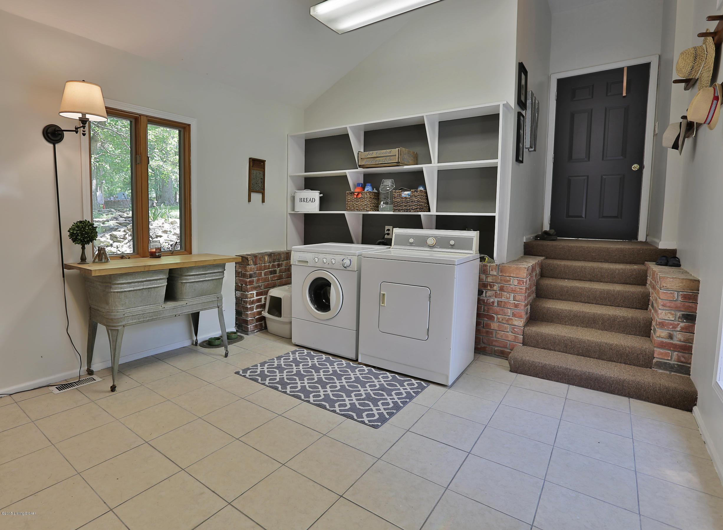 2550 Webb Road Simpsonville, KY 40067 - Photo 35 of 61 Laundry