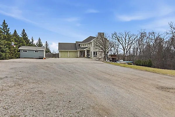 $650,000 | 70832 280th Street, Redwood Falls, MN 56283