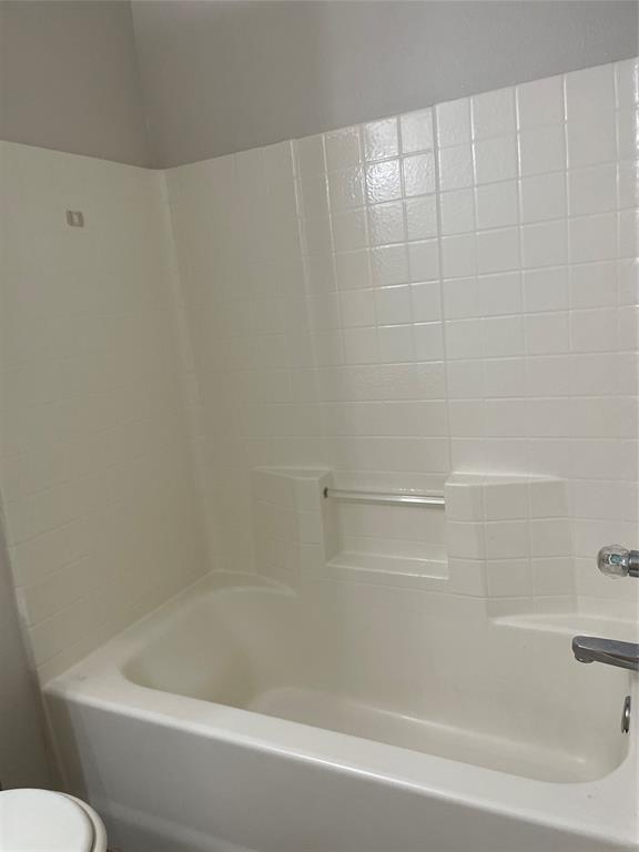 5217 Calloway Street, Unit B Fort Worth, TX 76114 - Photo 6 of 12