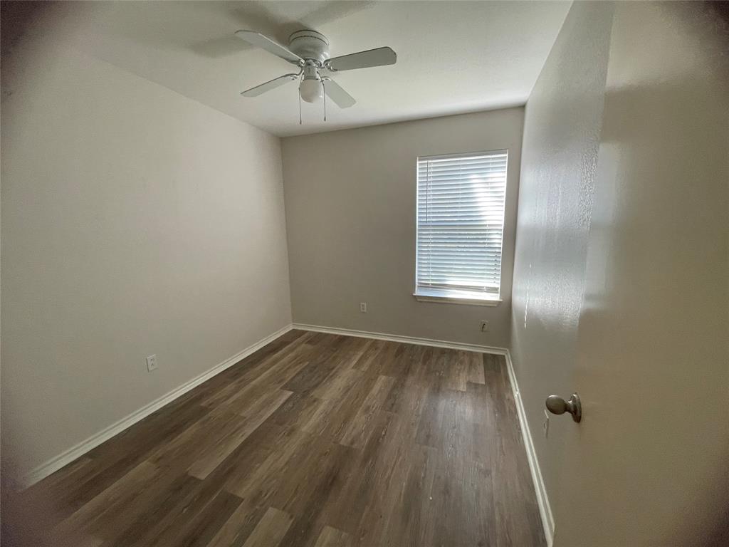 5217 Calloway Street, Unit B Fort Worth, TX 76114 - Photo 8 of 12
