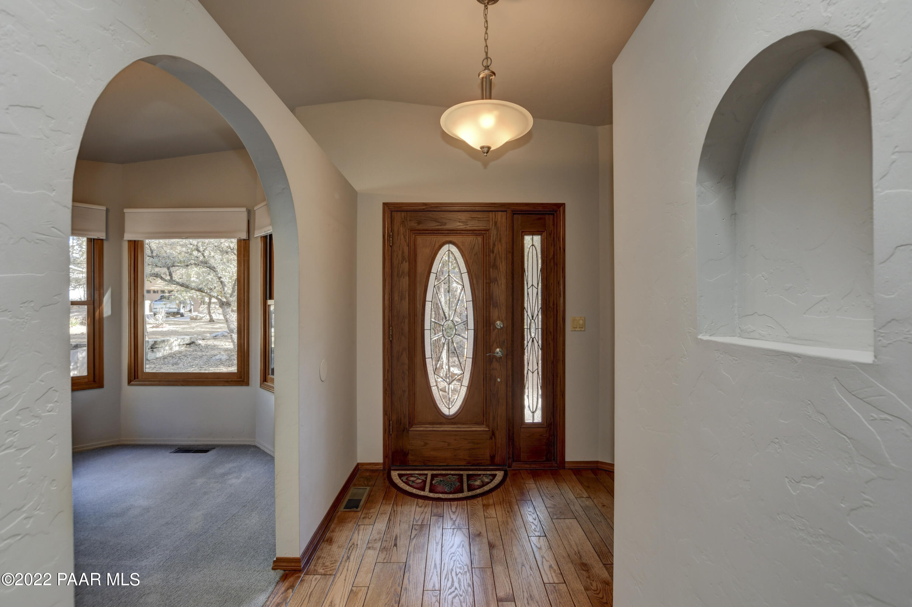 1136 East Timber Ridge Road Prescott, AZ 86303 - Photo 21 of 39 Foyer_1