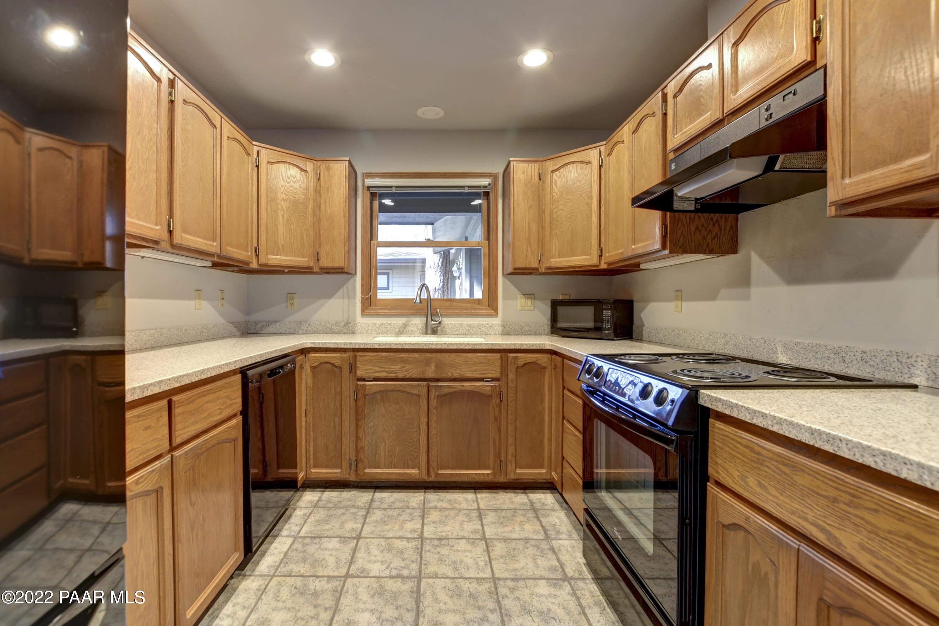 1136 East Timber Ridge Road Prescott, AZ 86303 - Photo 26 of 39 Kitchen_1