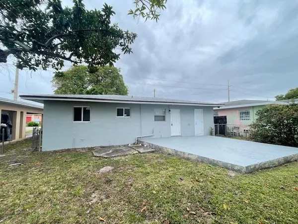 $2,700 | 5181 Southwest 19th Street, West Park, FL 33023