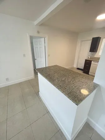 $2,700 | 5181 Southwest 19th Street, West Park, FL 33023