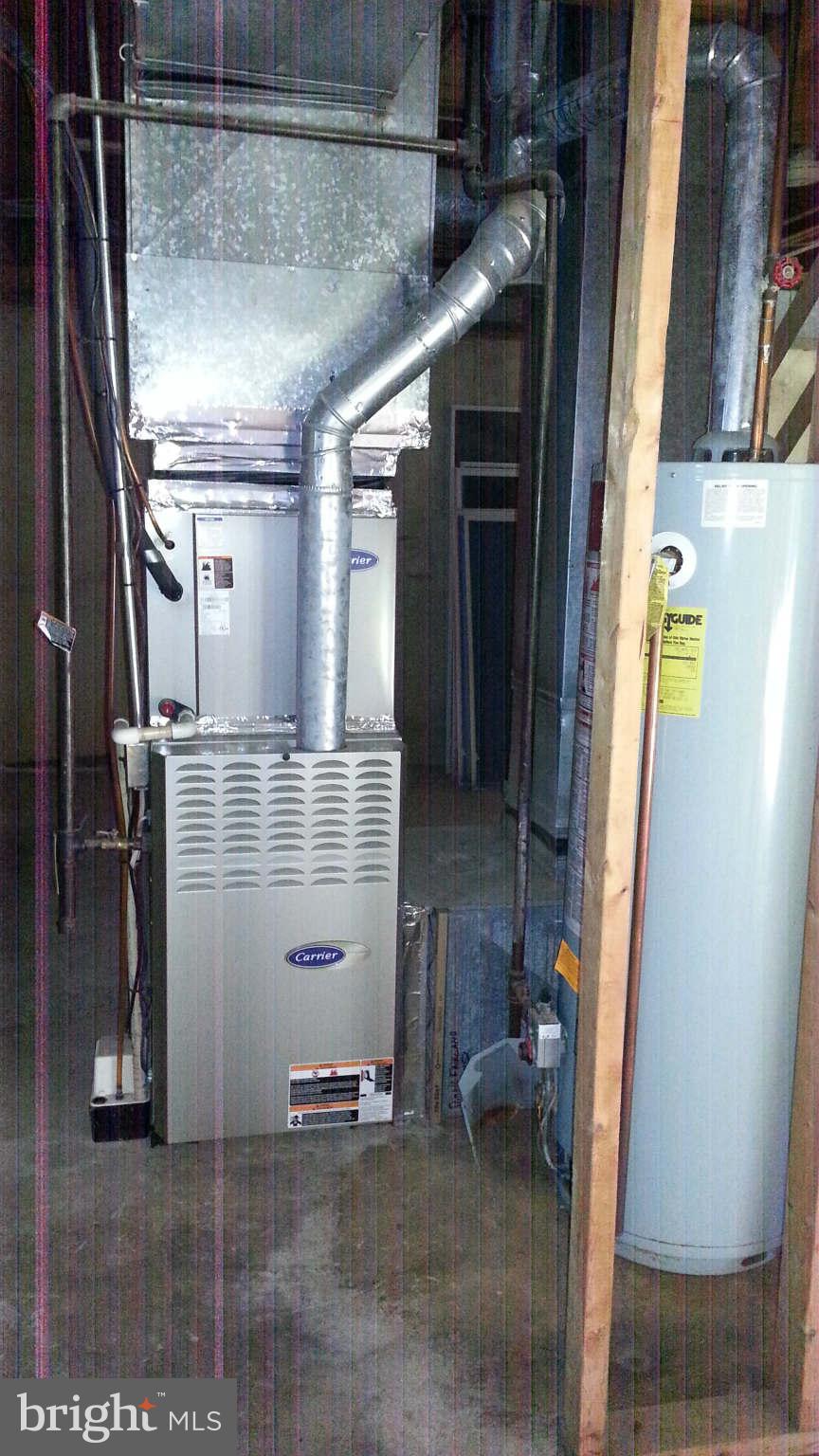 14332 Fairdale Road Silver Spring, MD 20905 - Photo 11 of 25 Interior (General)