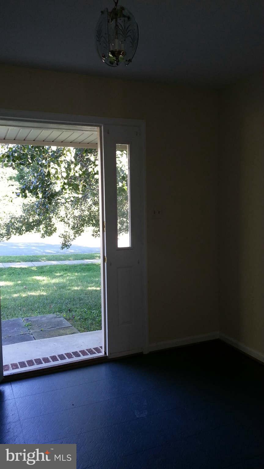 14332 Fairdale Road Silver Spring, MD 20905 - Photo 14 of 25 Interior (General)