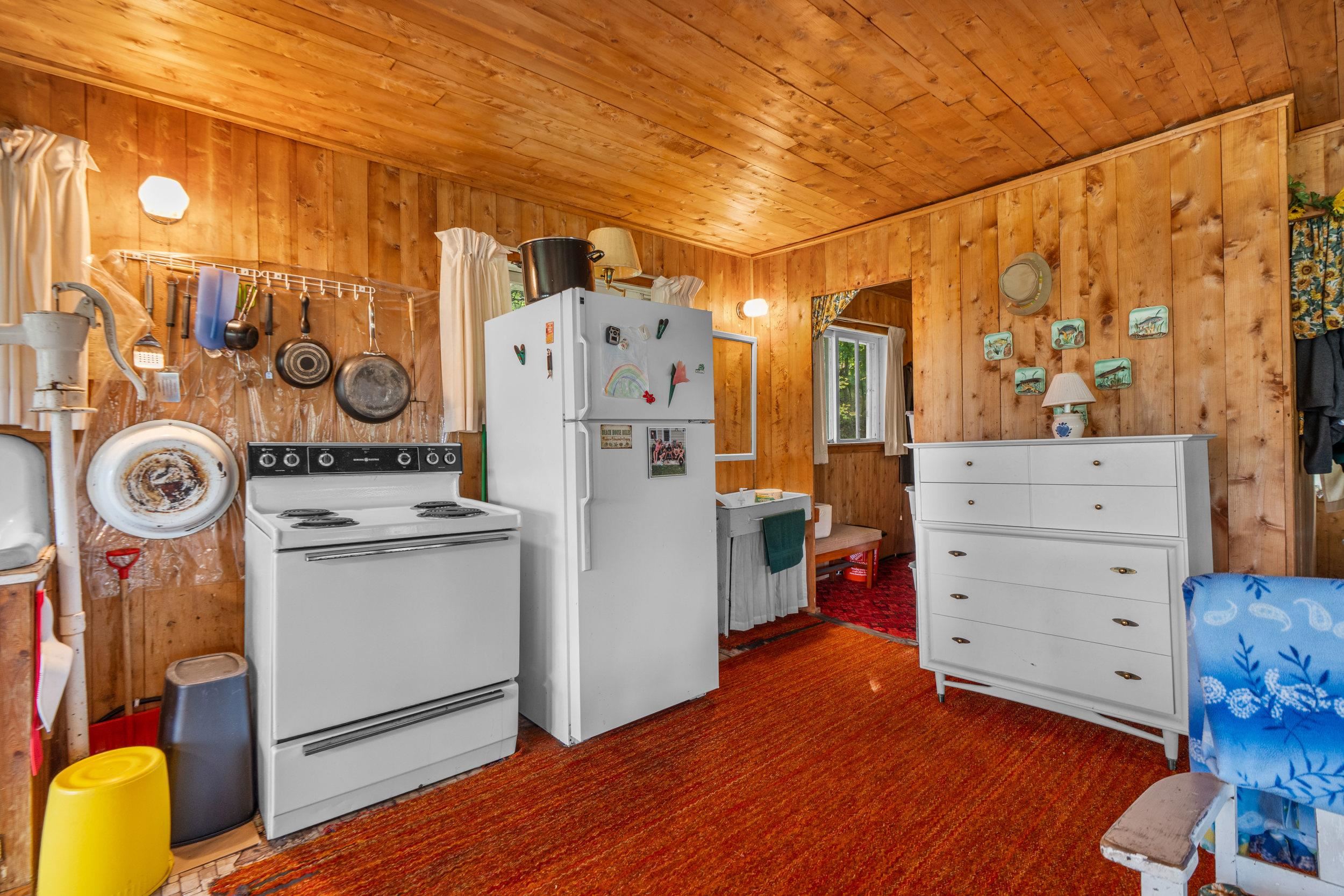 W11646 West 18th Road Pound, WI 54161 - Photo 17 of 61 Gallery Image 17