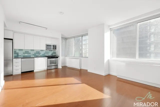$3,900 | 80 Dekalb Avenue, Unit 27L | Fort Greene