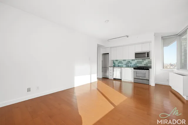$3,900 | 80 Dekalb Avenue, Unit 27L | Fort Greene