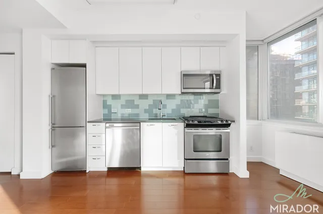 $3,900 | 80 Dekalb Avenue, Unit 27L | Fort Greene