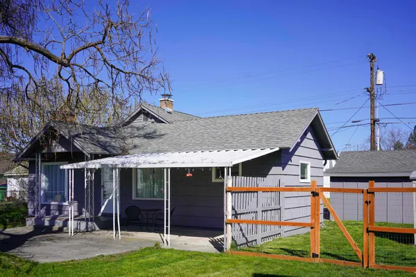 $295,000 | 4224 North Washington Street, Spokane, WA 99205