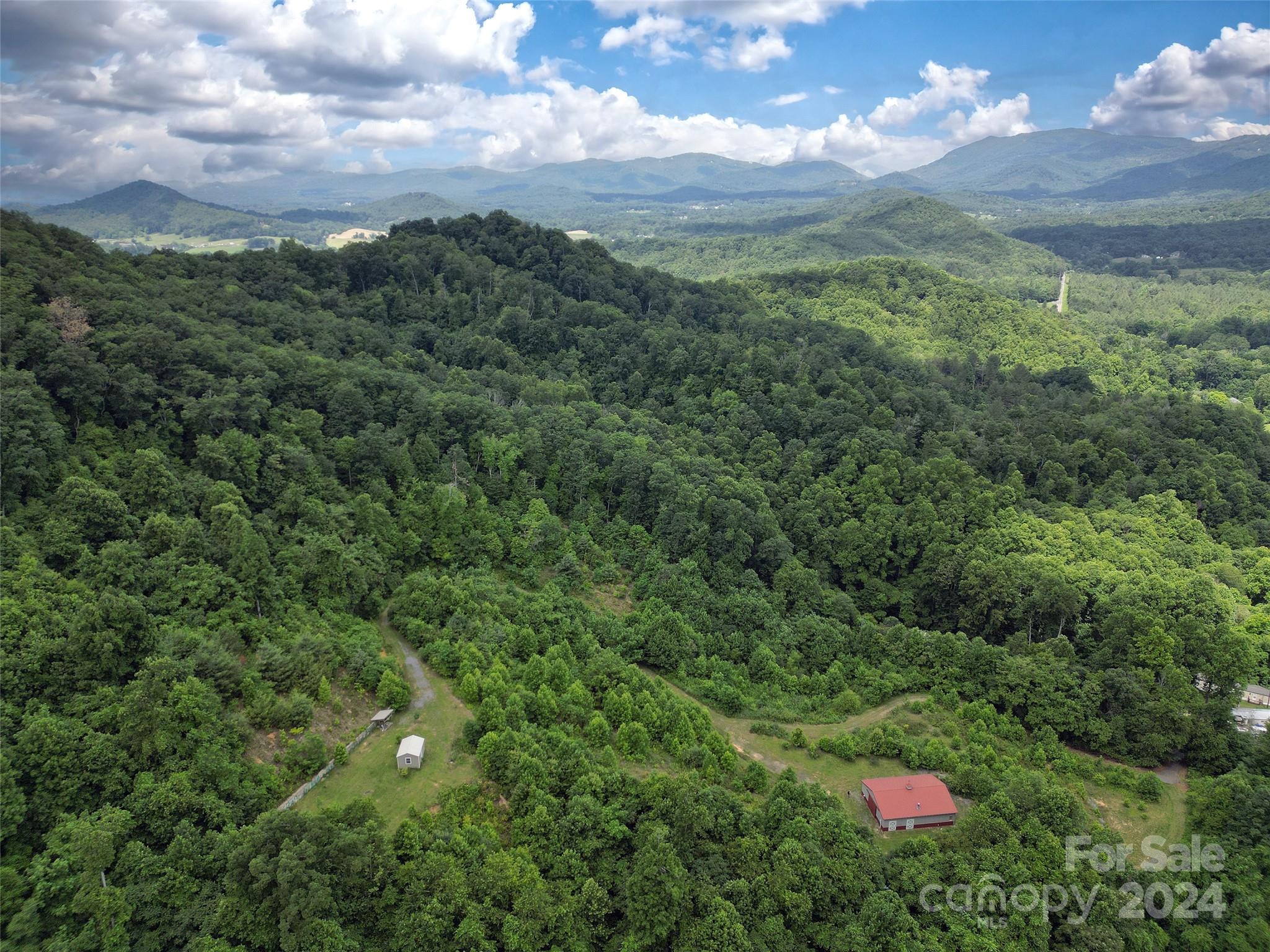 50 Gregory Hill Dr  