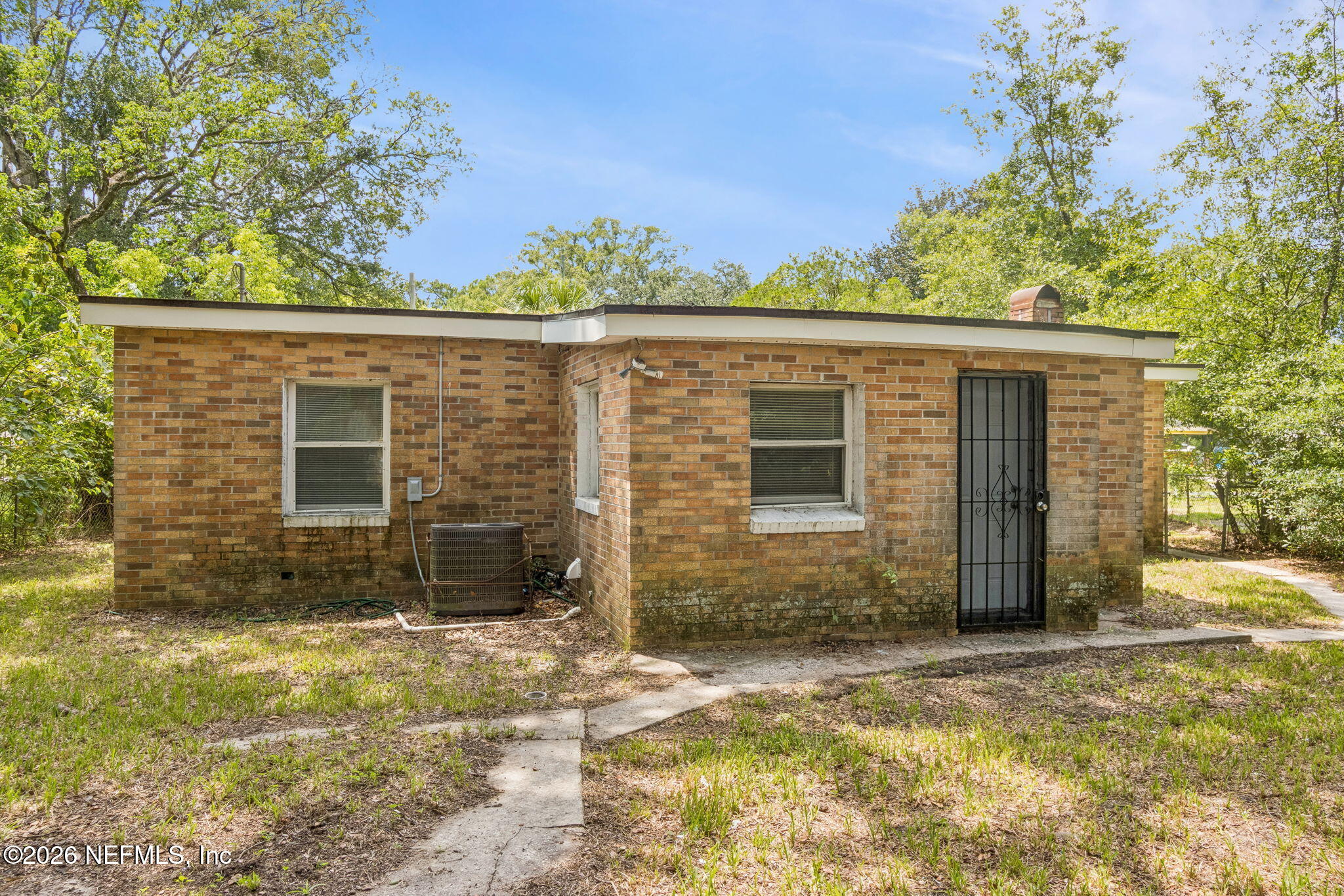 5811 Hollyhock Road Jacksonville, FL 32209 - Photo 22 of 24 27-web-or-mls-5811 Hollyhock Rd-27