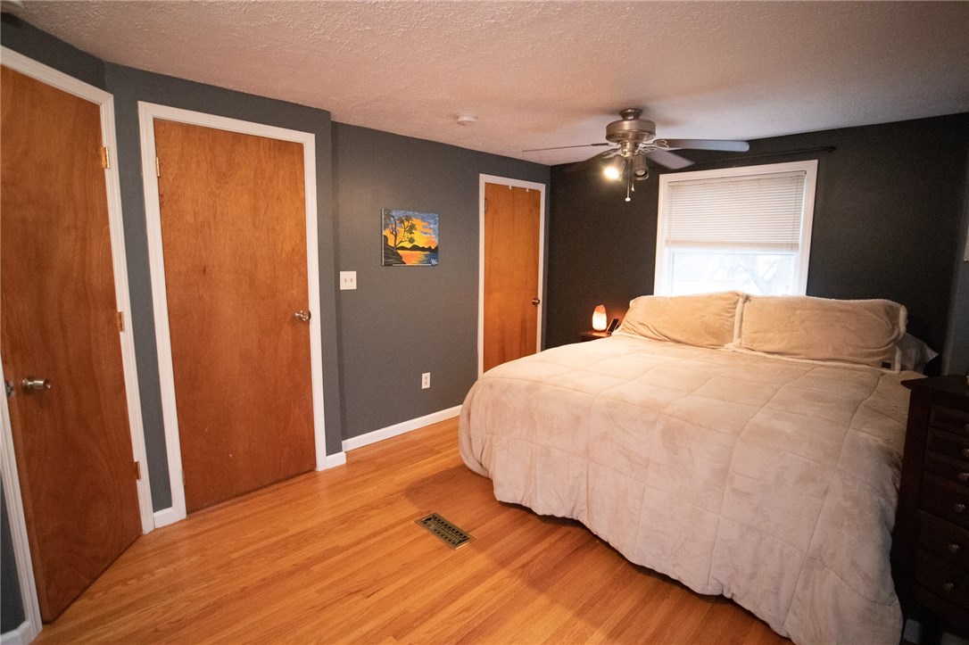 24 Frontenac Heights Irondequoit, NY 14617 - Photo 18 of 23