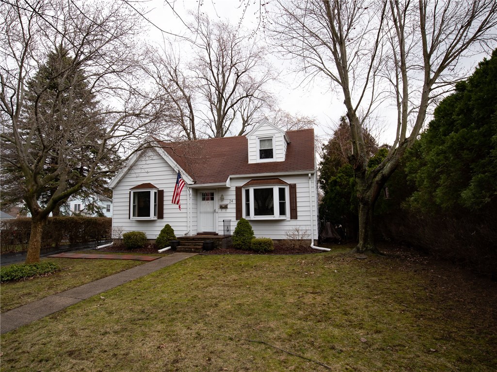 24 Frontenac Heights Irondequoit, NY 14617 - Photo 2 of 23