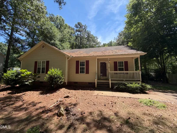 $270,000 | 1523 Middle Ridge Drive, Willow Spring, NC 27592