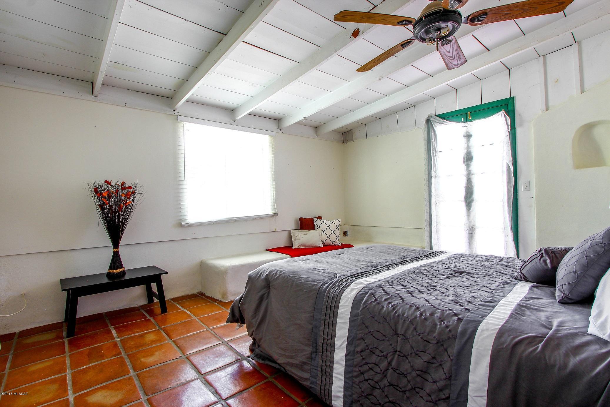 433 East 23rd Street Tucson, AZ 85713 - Photo 8 of 26