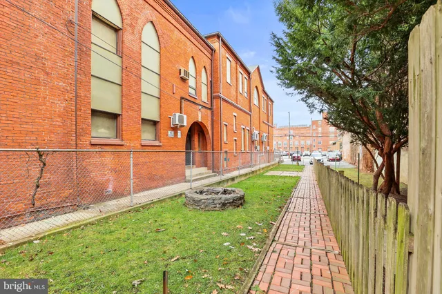 $296,500 | 41 West Philadelphia Street, York, PA 17401