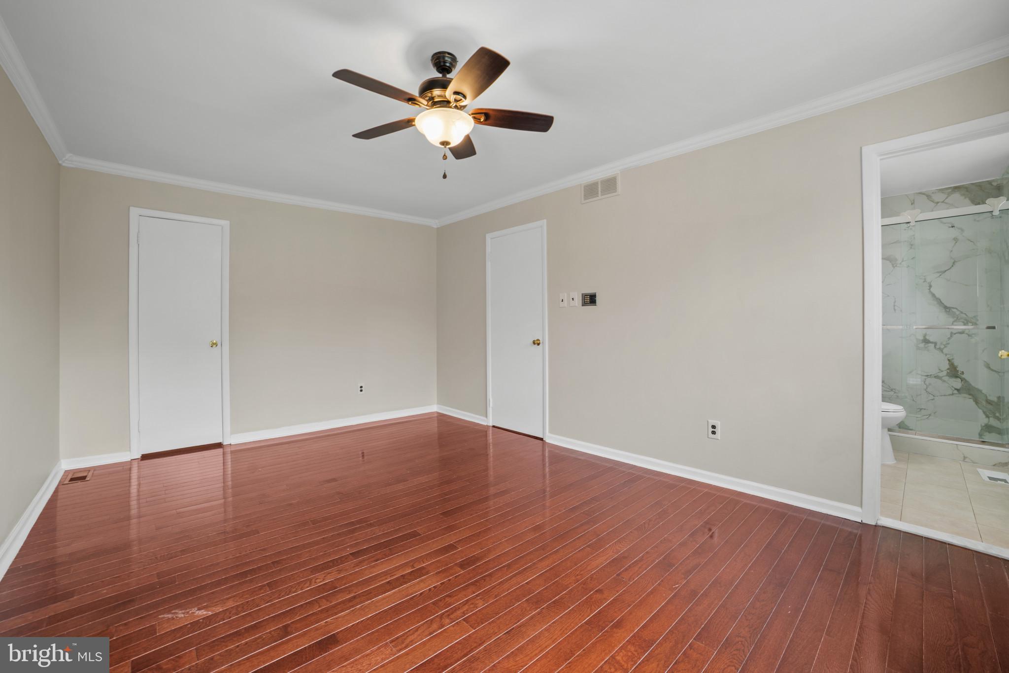 109 Stratton Lane Mount Laurel, NJ 08054 - Photo 15 of 23 Primary BR suite