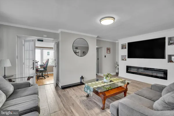 $595,000 | 13497 Trevose Road, Philadelphia, PA 19116