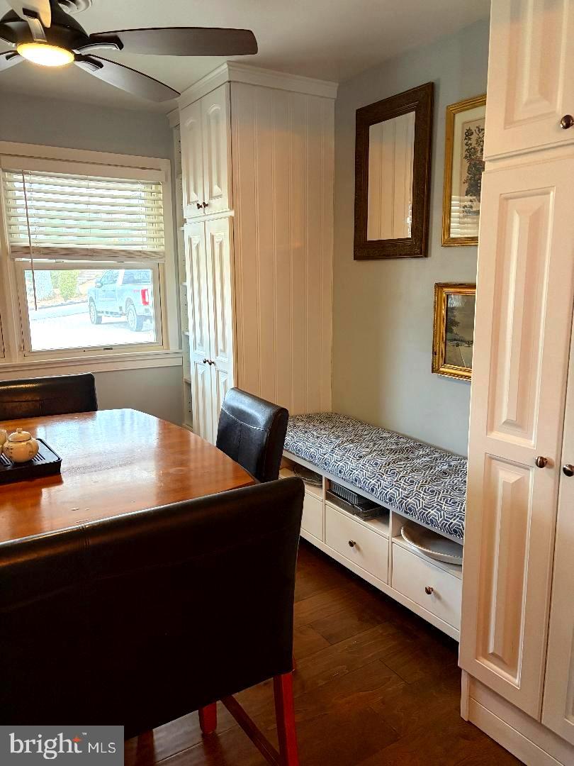 2615 Whitt Road Kingsville, MD 21087 - Photo 24 of 40 Built in cabinet for organizing and storage