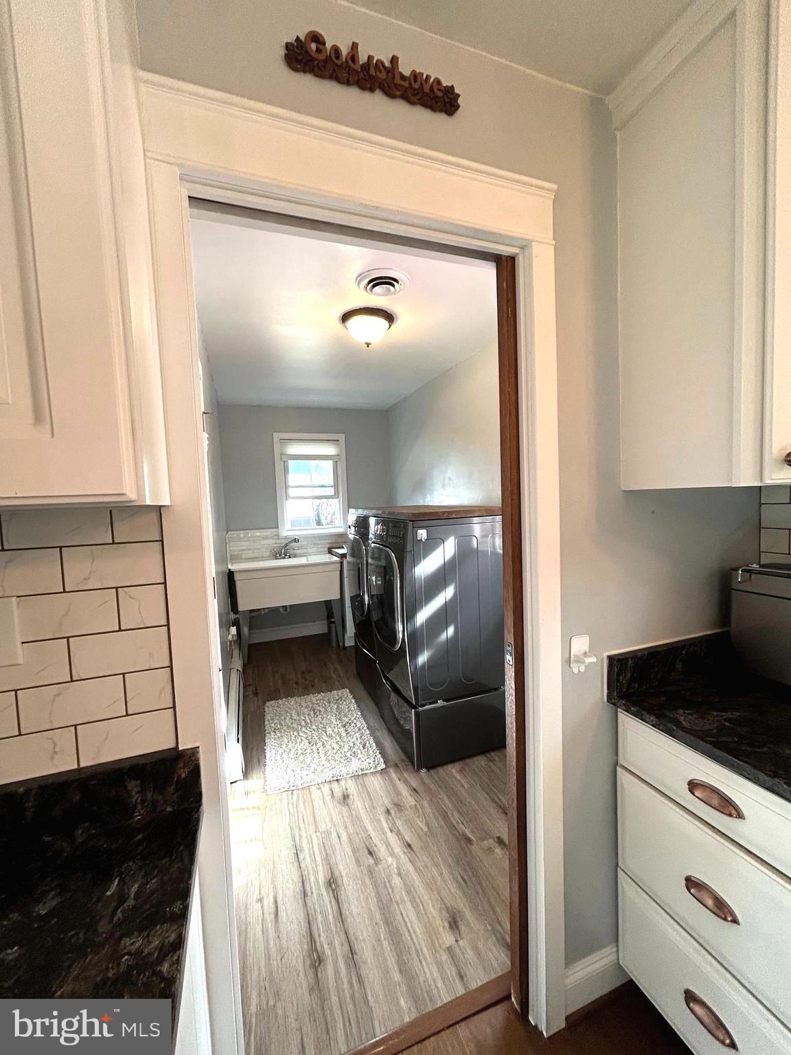2615 Whitt Road Kingsville, MD 21087 - Photo 41 of 45 a kitchen with a sink and a stove top oven