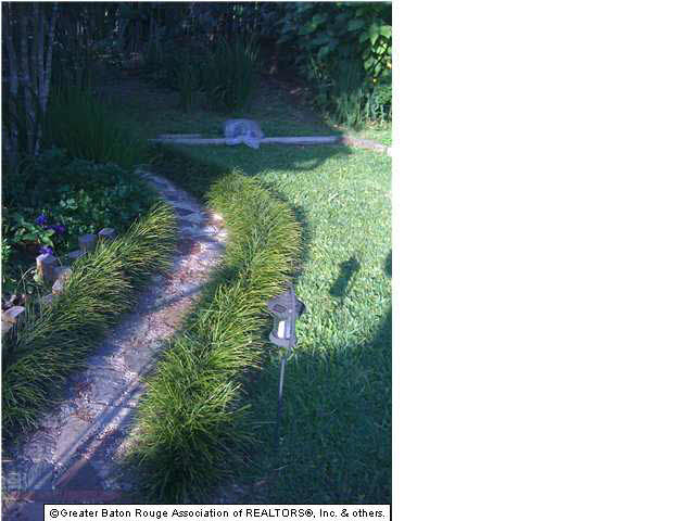 1388 Stuart Avenue Baton Rouge, LA 70808 - Photo 8 of 21 Gallery Image 8