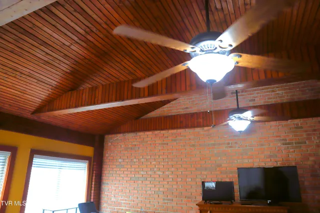 $449,900 | 1011 Lawson Drive, Kingsport, TN 37660