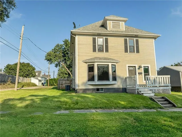 $219,000 | 127 South Fillmore Street, Maryville, MO 64468