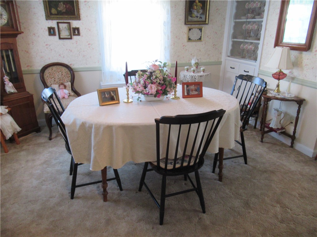 45 Broadmoor Road Cranston, RI 02910 - Photo 16 of 27 Gallery Image 16