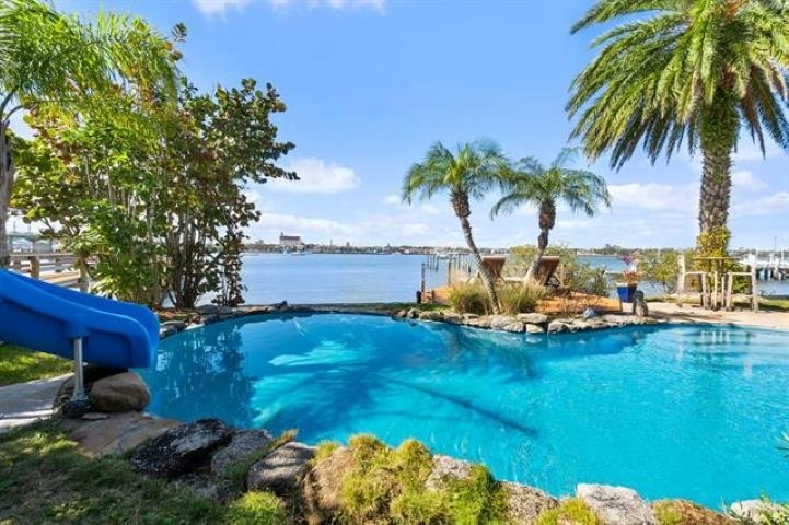 22 North St Augustine Boulevard St. Augustine, FL 32080 - Photo 8 of 34