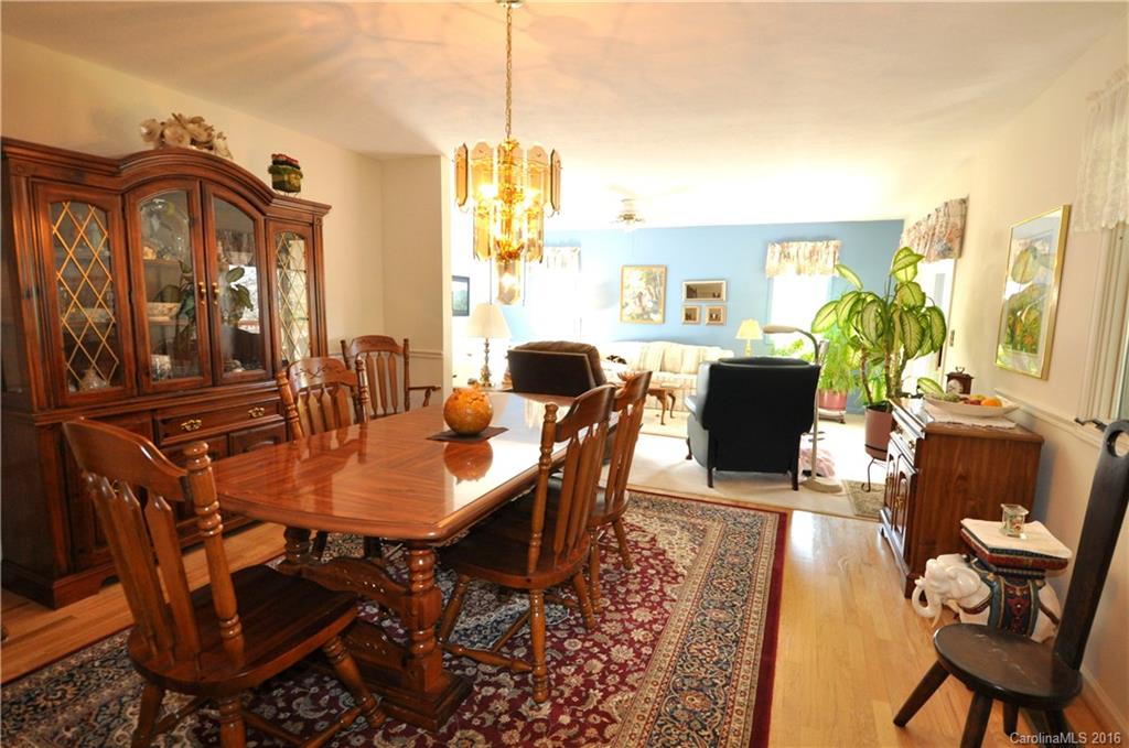21 Bowman Ridge Road, Unit 2 Hendersonville, NC 28739 - Photo 6 of 20