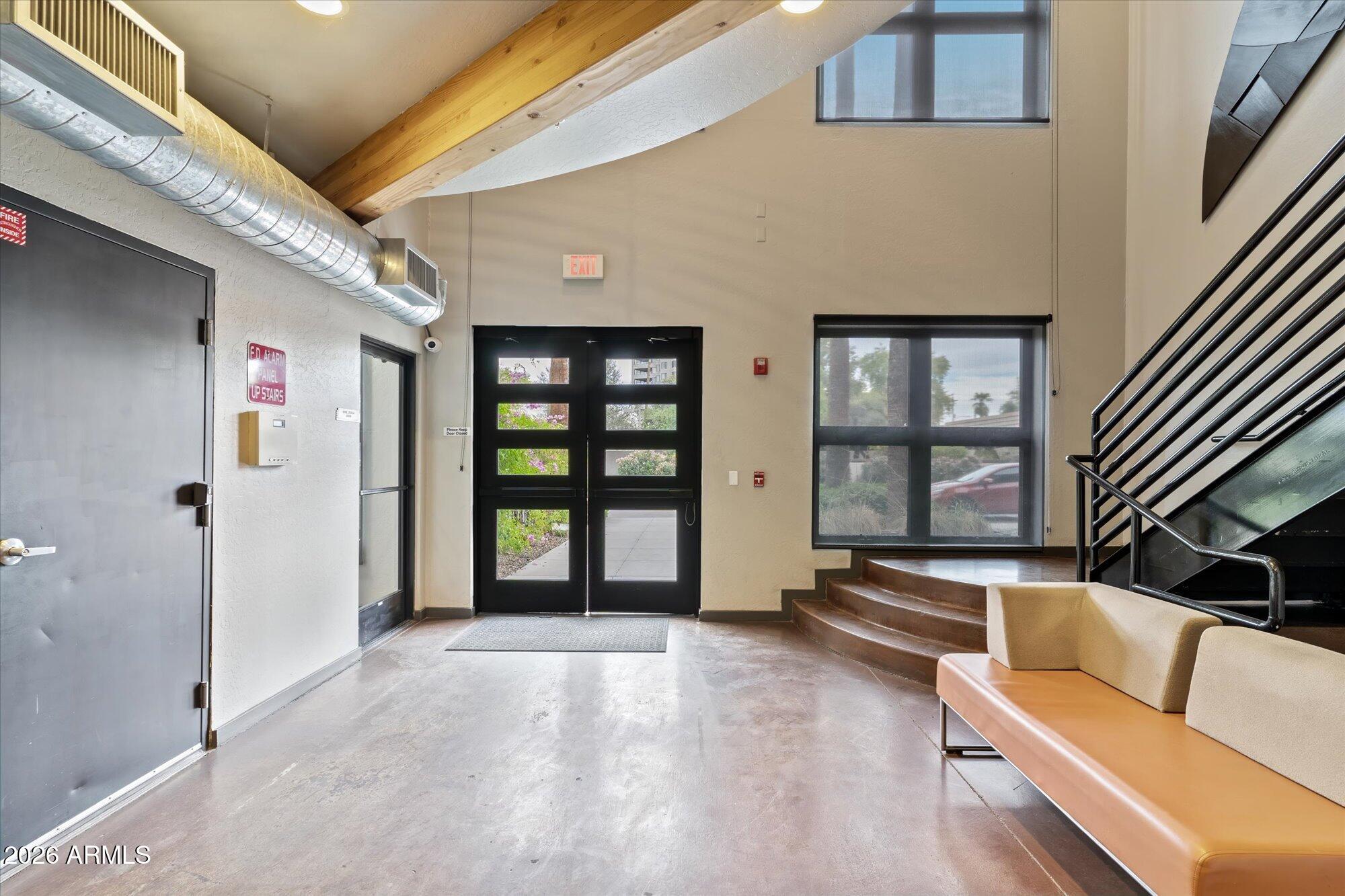 914 East Osborn Road, Unit 202 Phoenix, AZ 85014 - Photo 3 of 42 03-Lobby