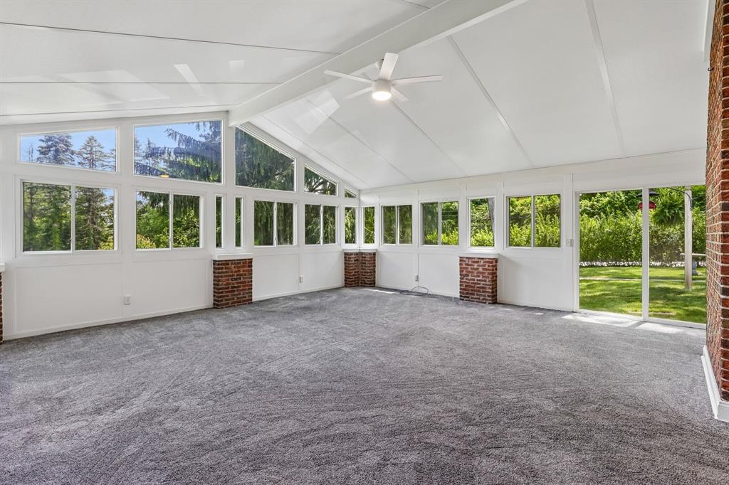 880 Fairview Road Pittsburgh, PA 15238 - Photo 13 of 46 Gallery Image 13