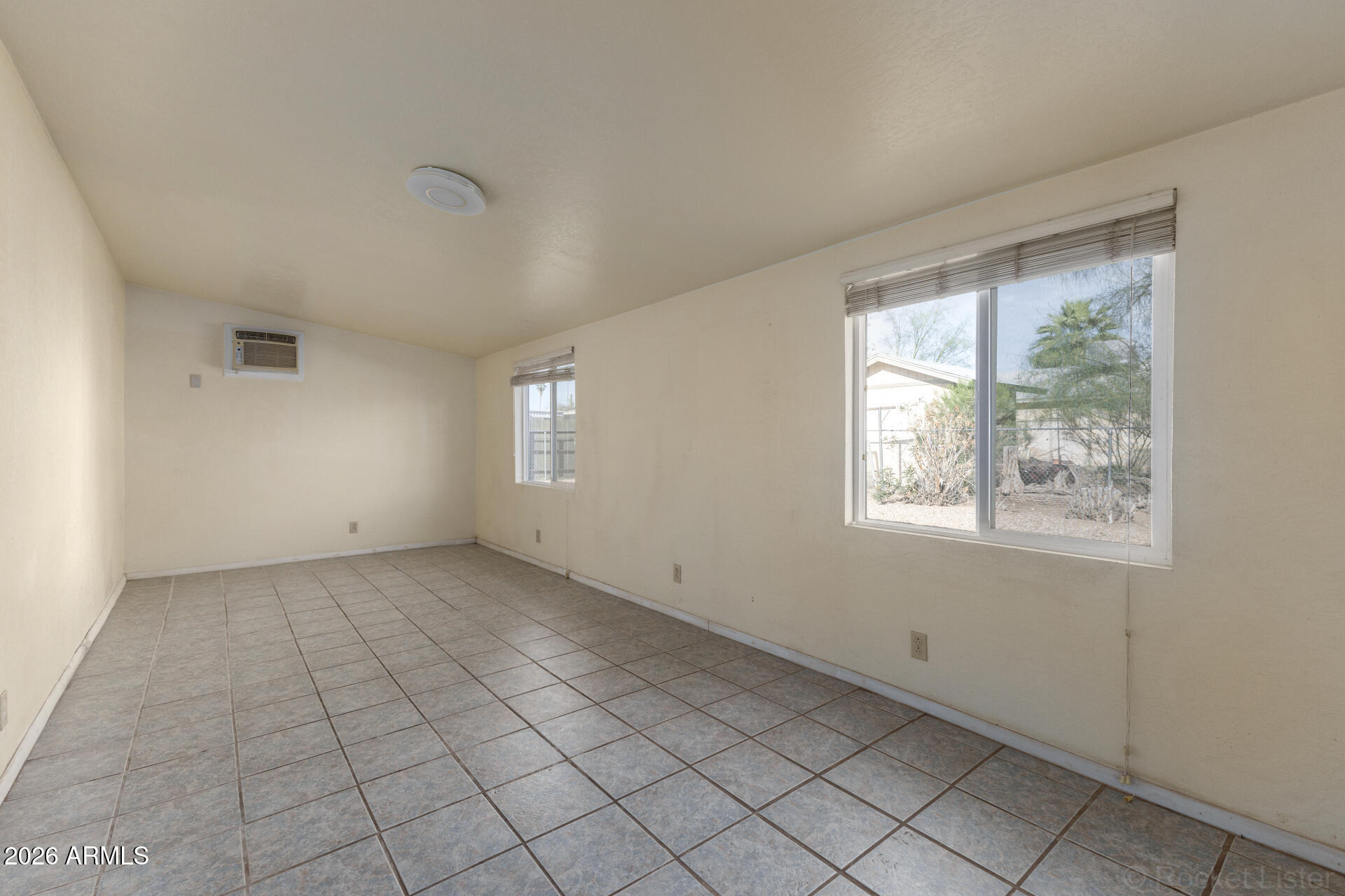 449 South Gold Drive Apache Junction, AZ 85120 - Photo 19 of 22 19 Gold