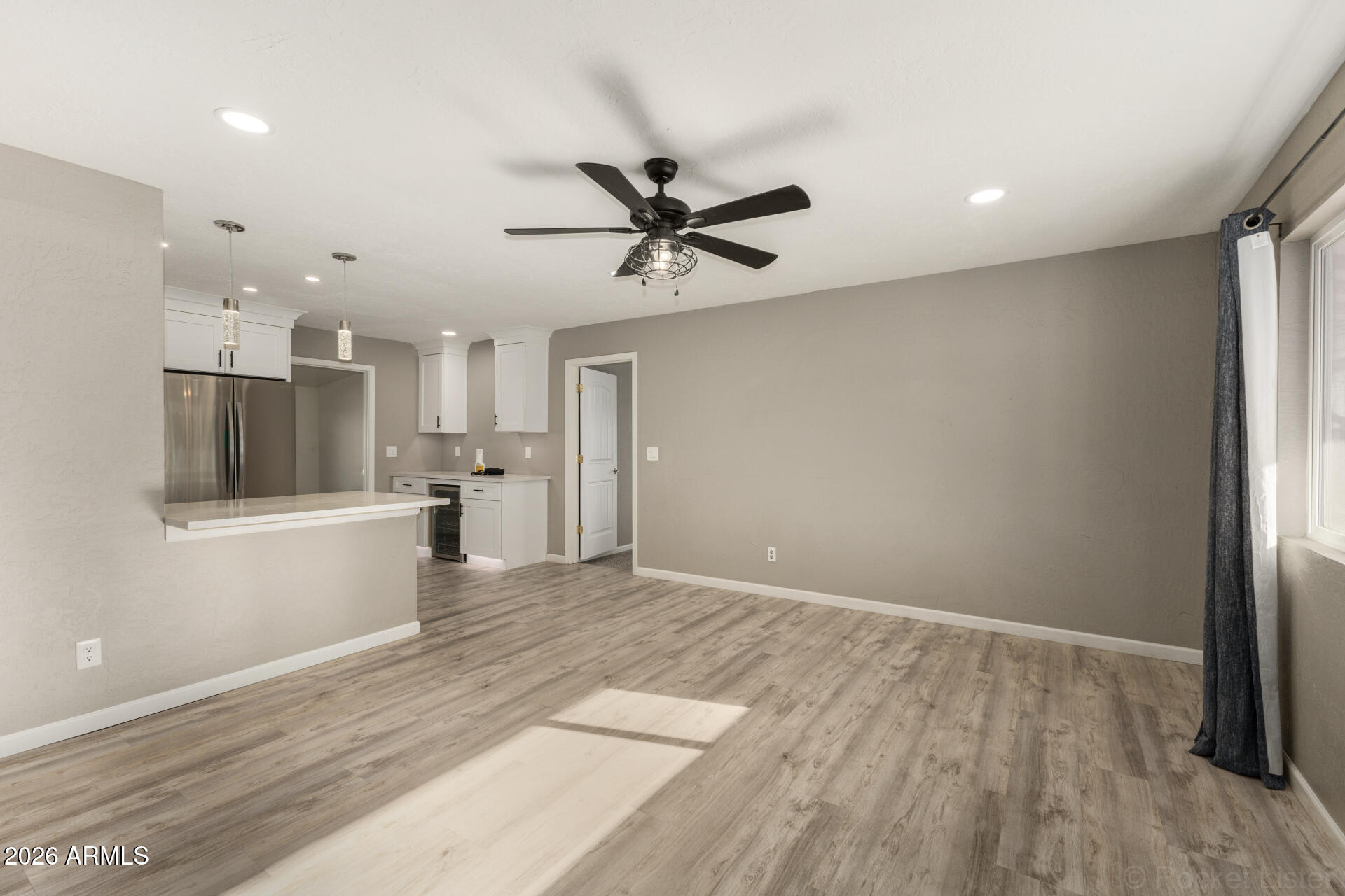 449 South Gold Drive Apache Junction, AZ 85120 - Photo 4 of 22 05 Gold