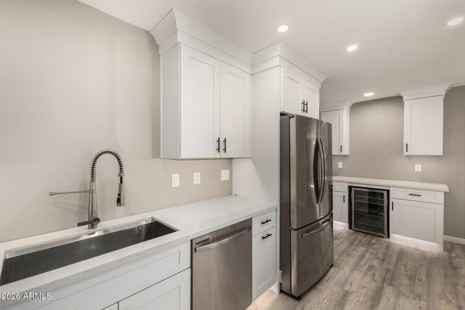 449 South Gold Drive Apache Junction, AZ 85120 - Photo 7 of 22 07 Gold